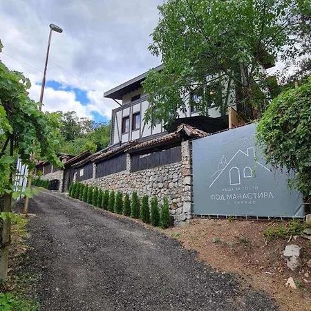 Villa под манастира *